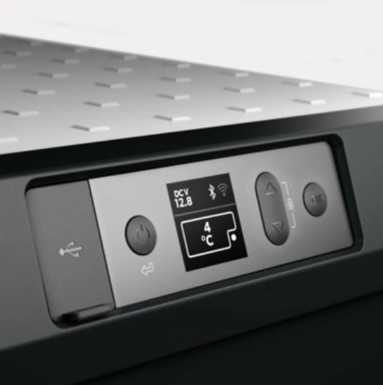 Dometic CFX3-95DZ Portable Dual Zone Compressor Cool Box And Fridge Freezer - Image 4