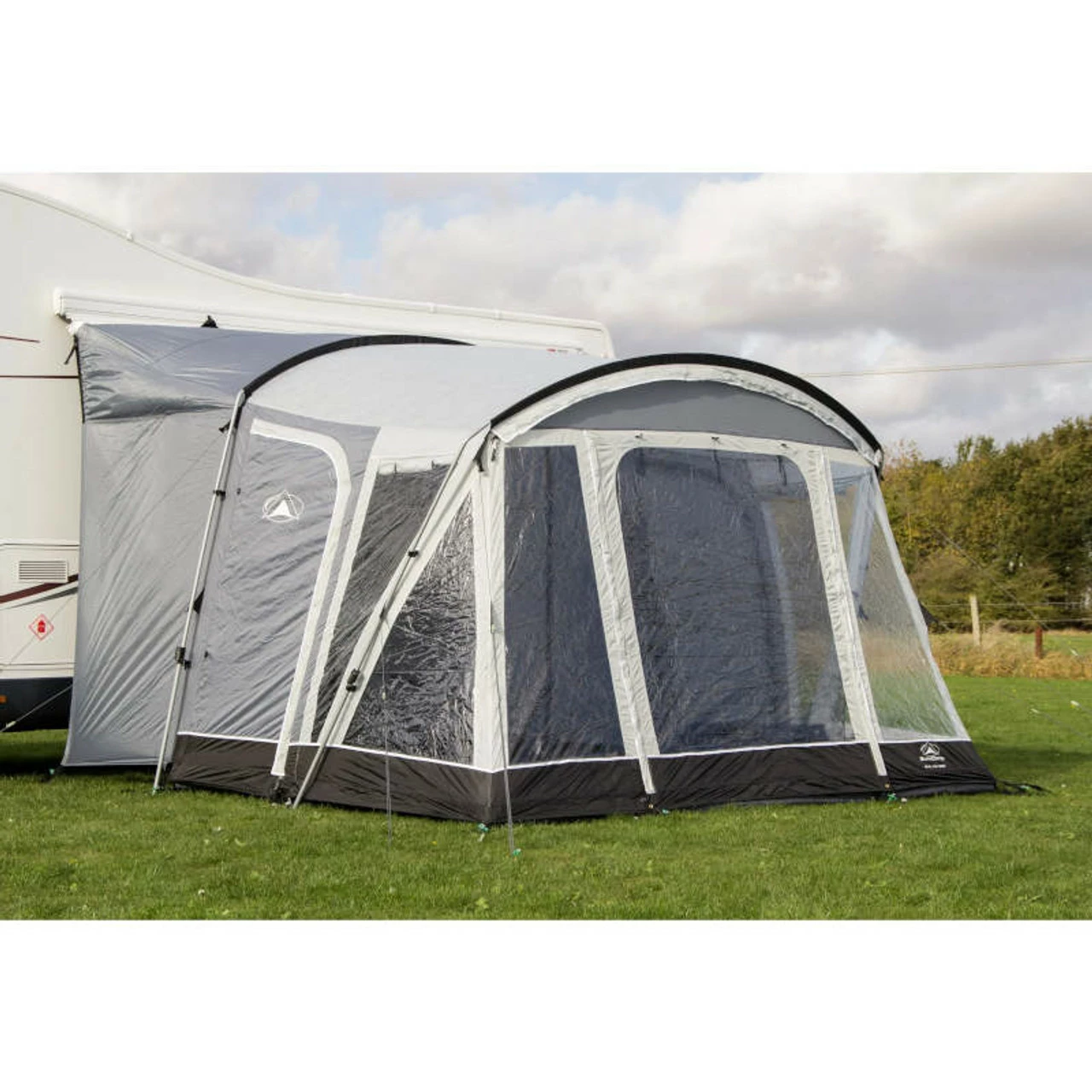 SunnCamp Swift Van 325 Motorhome Campervan Drive Away Awning