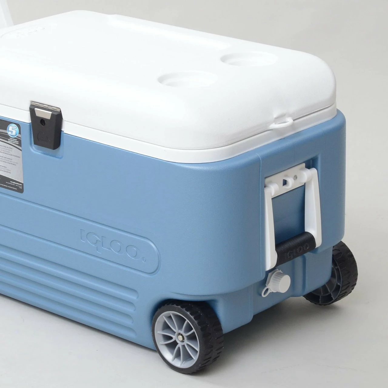 Igloo MaxCold 60 Roller Cool Box Wheeled Ice Chest - Image 3